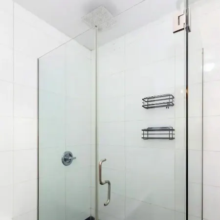 Spacious 3br 2ba In Soho Apartment New York
