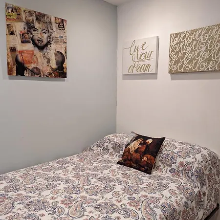 Homestay Museum Mile By Park New York