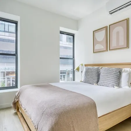 Downtown Brooklyn 2br W Wd Nr Barclays Center Nyc-657