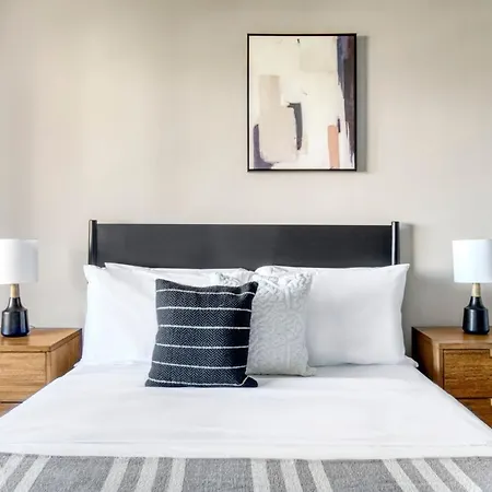 Uws 2br W Elevator Doorman Gym Nr Central Park Nyc-1001 Apartment New York