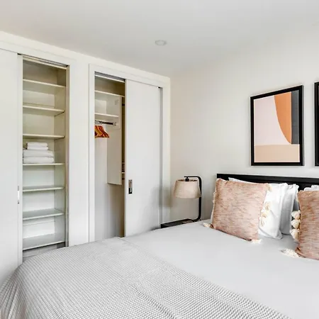 Ues 2br W Wd Elevator Nr Bloomingdales Nyc-873