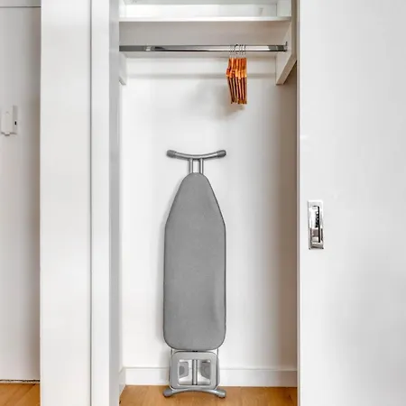 Ues 2br W Wd Elevator Nr Bloomingdales Nyc-873 New York