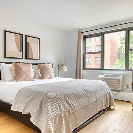 Ues 2br W Wd Elevator Nr Bloomingdales Nyc-873 New York