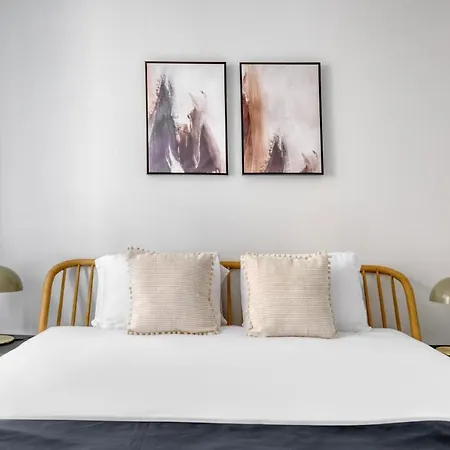 Uws 1br W Gym Elevator Wd Nr Park Nyc-1020 *