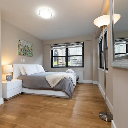 Furnished 3br At Upper East Side Apartment New York