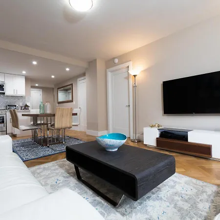 Furnished 3br At Upper East Side Apartment *