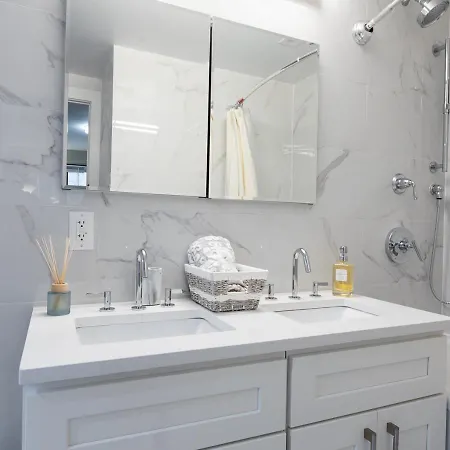 Apartment Furnished 3br At Upper East Side New York