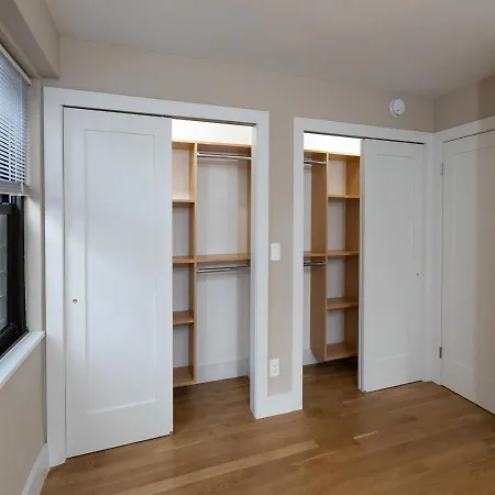 Furnished 3br At Upper East Side Apartment *