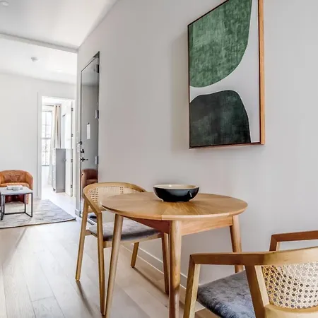 Williamsburg 2br W Wd In Nr Domino Park Nyc-1135 * New York