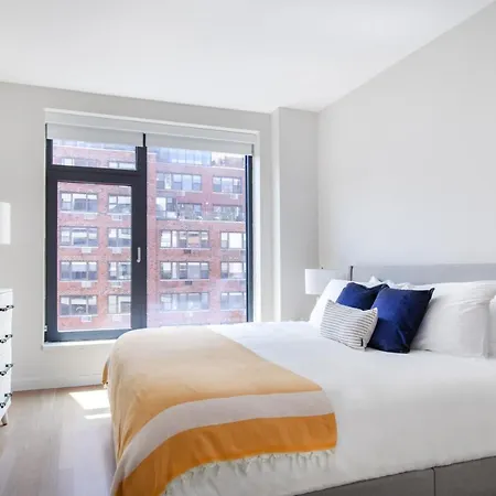 Apartment Ues 1br W Dm Elevator Gym Coworking Spaces Nyc-589 *