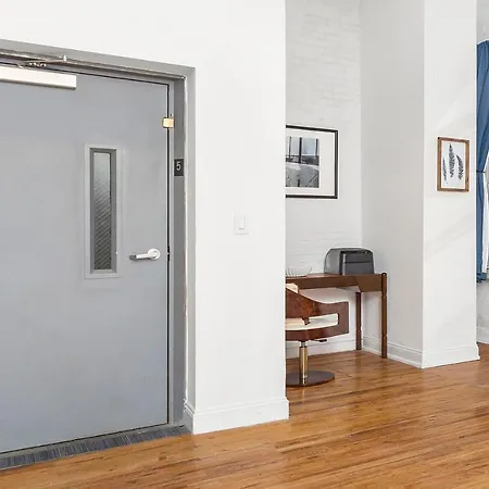 Apartment Luxurious 3 Bedroom Soho