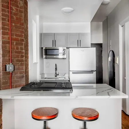 Gramercy Park 1br W Elevator Laundry Nr Park Nyc-1141 New York