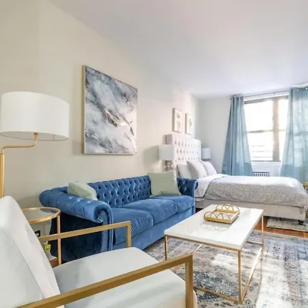 Furnished Studio In Upper East Side * New York