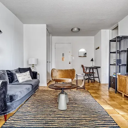Apartment Murray Hill 1br W Doorman Gym Pool Parking Nyc-581 *