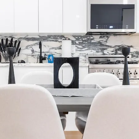 13-1 I Brand New Luxury 2br Prime Union Square Apartment New York