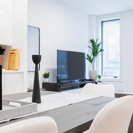 13-1 I Brand New Luxury 2br Prime Union Square New York