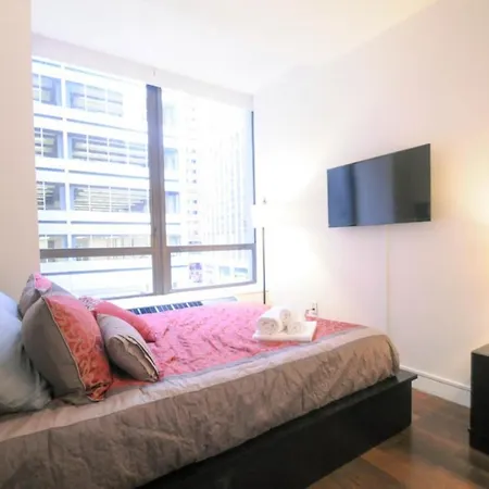 2 Bedroom In Wall Street Apartment
