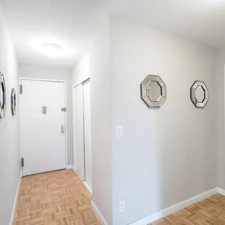Beautiful 2 Bedroom In Coloumbus Avenue * New York