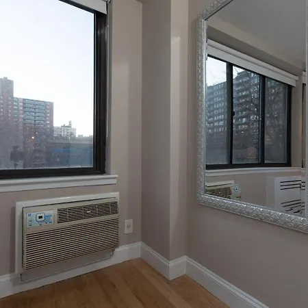 Awesome 2 Bedroom In Nyc Apartment New York