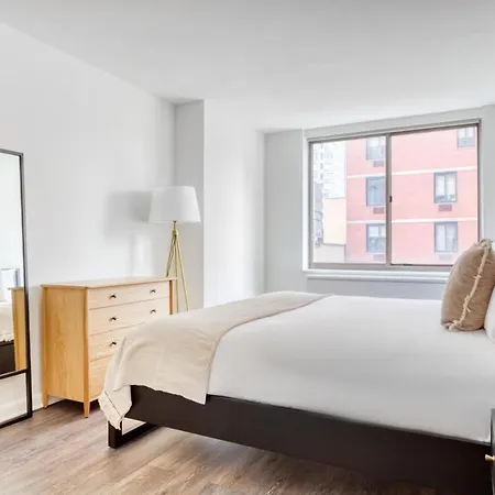 Apartment Midtown W 1br W Gym Wd Nr Hudson Yards Nyc-742