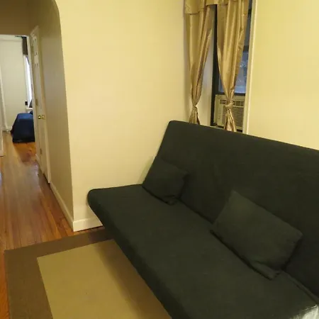Midtown East Apartment *
