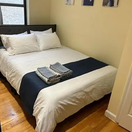6-bedroom By Central Park Apartment New York