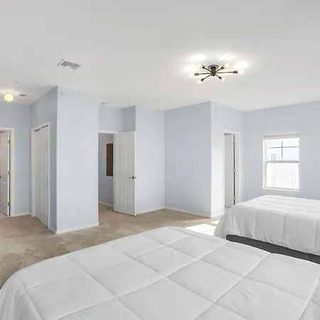 Holiday home Stunning Beachfront Queens Getaway Townhouse
