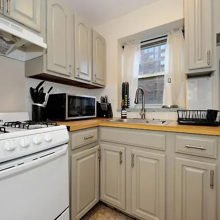Warm 3 Bedroom Loft Near Times Square Apartment New York