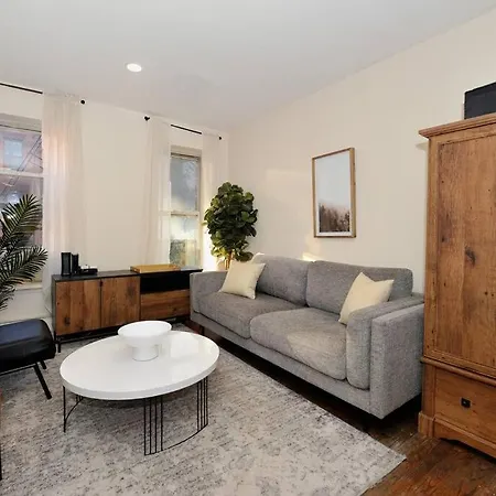 Apartment Warm 3 Bedroom Loft Near Times Square