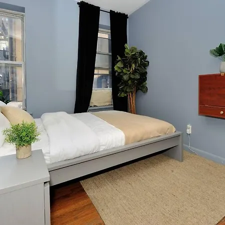 Apartment Warm 3 Bedroom Loft Near Times Square *