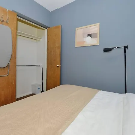 Warm 3 Bedroom Loft Near Times Square