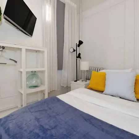 Apartment Relaxing 3 Bedroom Near Times Square *