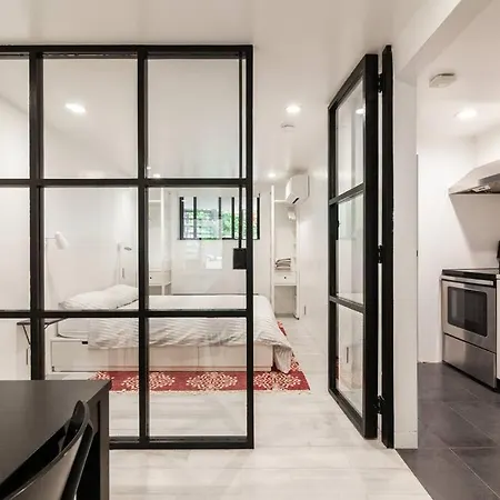 Modern With 30 Min To Downtown On #4 Line * New York