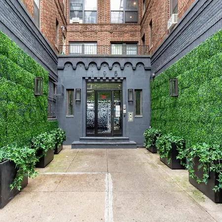 Les 1br W Elevator Wd Roof Nr Parks Nyc-789 Apartment