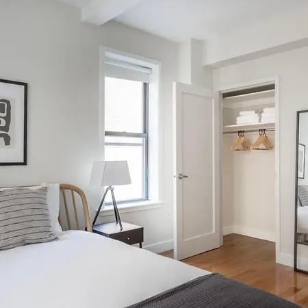 Midtown East 2br W Elevator Doorman Nr River Nyc-1015 Apartment New York