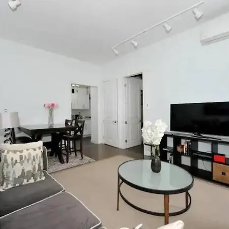 Cozy 1br In Upper West Side! * New York