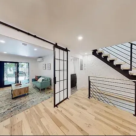 Exotic Bedford Avenue Guest In Brooklyn Bed & Breakfast New York
