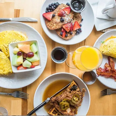 Bed & Breakfast Exotic Bedford Avenue Guest In Brooklyn