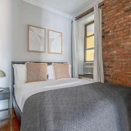 East Village 2br W Wd Nr Groceries Nyc-1221 Apartment *