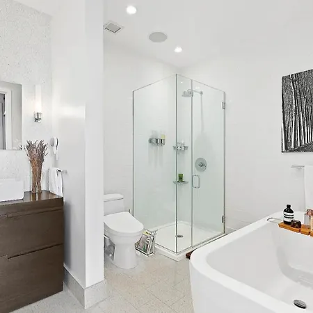 Bed & Breakfast The Ralph Lane Ave In Brooklyn New York