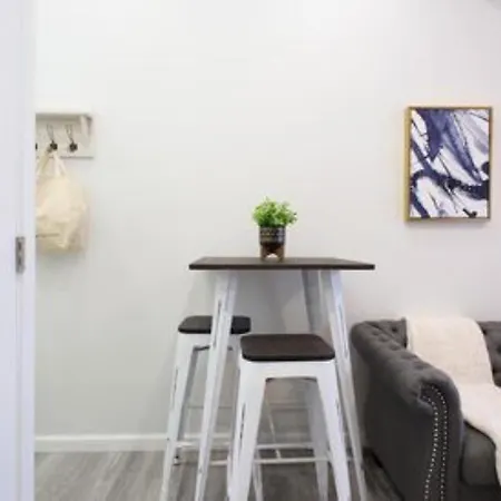 Amazing 3 Bedroom