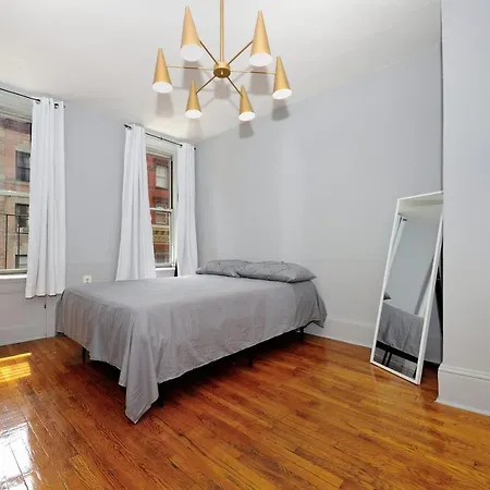 Furnished 424 Upper East Side Apartment *