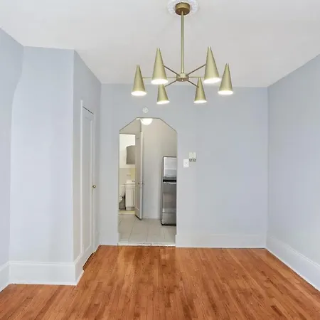 Furnished 424 Upper East Side Apartment *
