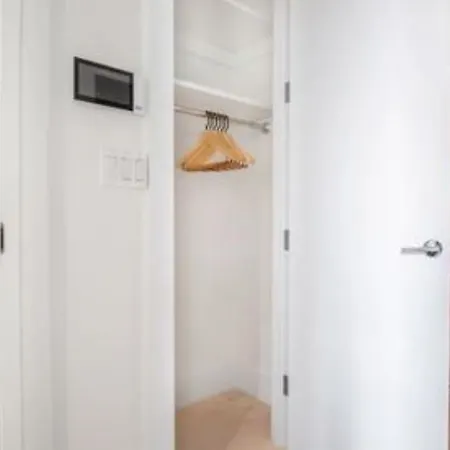 Warm 3 Bedroom Loft In Midtown New York