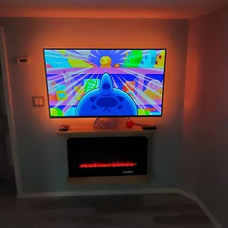 Apartment Lovely 2 Bedroom With 2 Entrance And Parking With A Fee