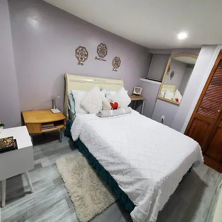 Apartment Lovely 2 Bedroom With 2 Entrance And Parking With A Fee
