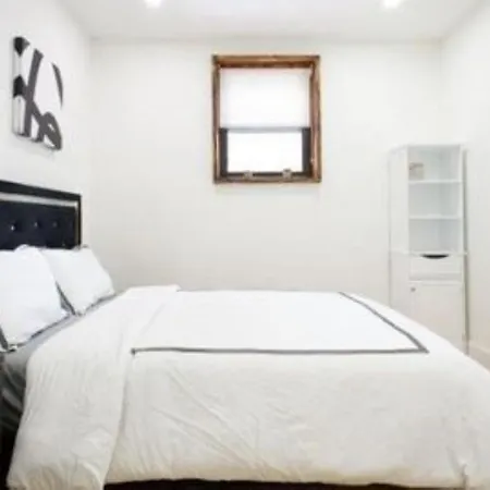 Beautifully Designed 3 Bedroom *