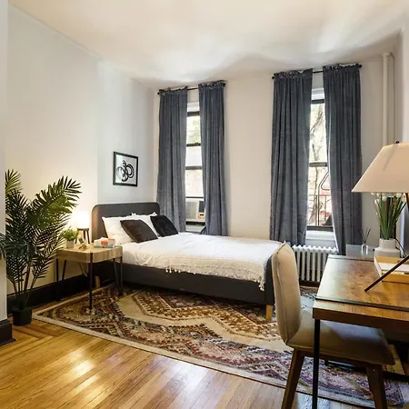 229: Upper East Side * New York