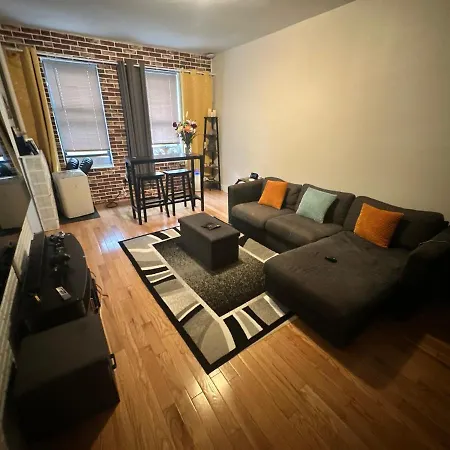 Queens Quarters