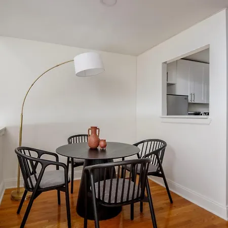 Midtown East 2br W Elevator Nr Train Nyc-1255 * New York